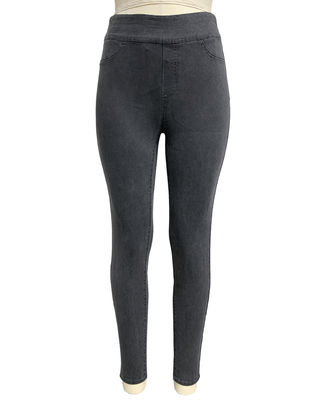 I jeans elevati per le donne aggiungono comfort e sostegno