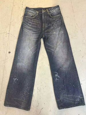 Vintage Inspired Paint Splatter Design Denim Bottom per un look audace ed edgy