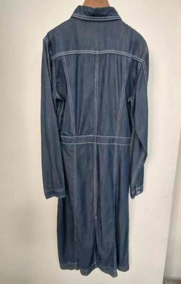 Ottima resistenza al colore, ridimensionamento minimo, abito in denim per un'usura duratura