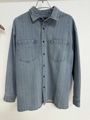 Maglietta vintage in jeans con stili jacquard