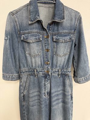 Abito da lavoro a maniche lunghe in denim di prima qualità